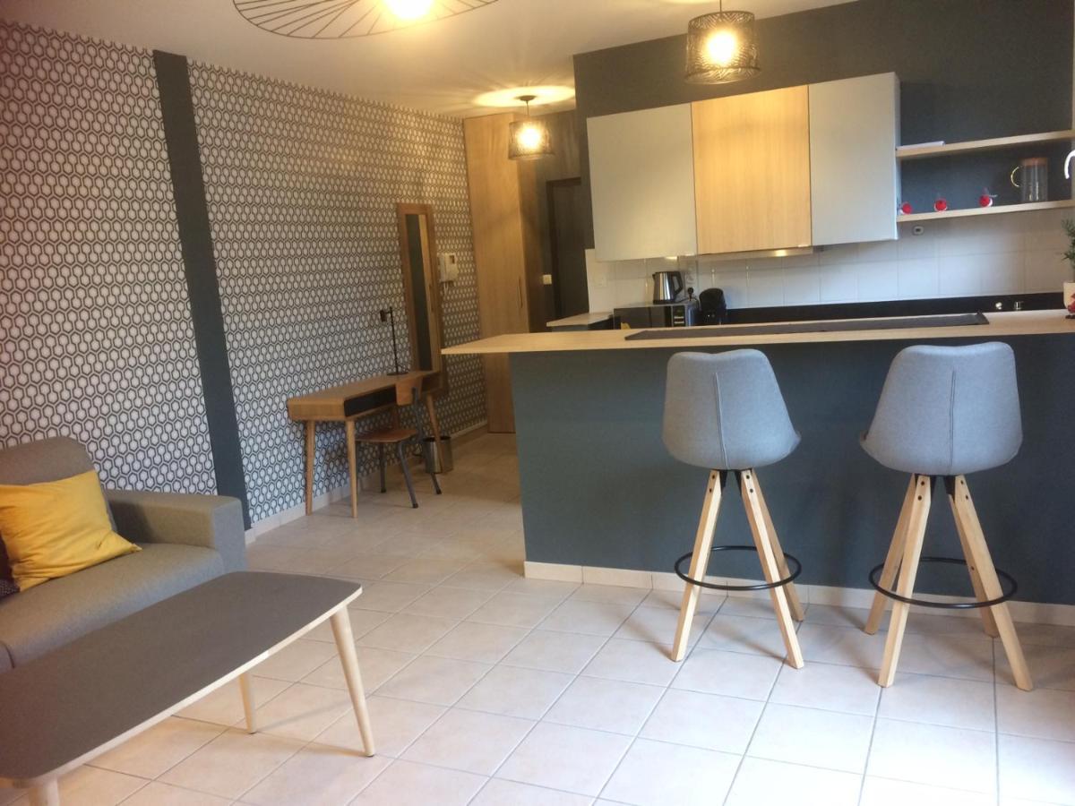 Isabeau Appt 2.5 Apartment Cambrai Exterior photo
